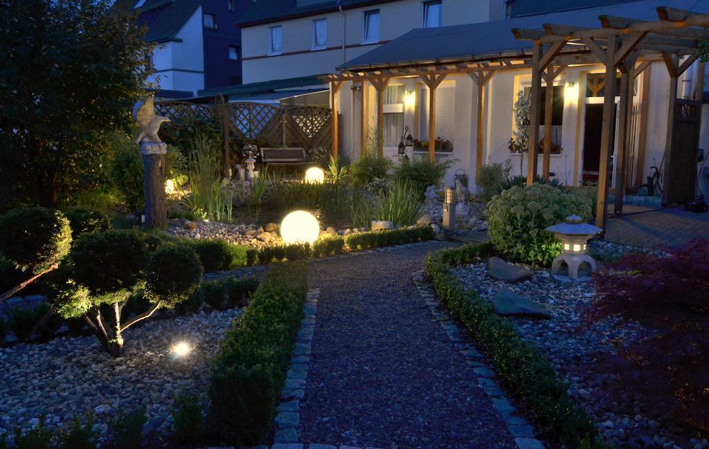 Doppel-/Zweibettzimmer mit eigener Terrasse